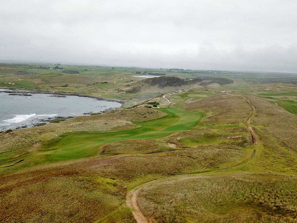 1st Hole at Ocean Dunes Golf Course (539 Yard Par 5)